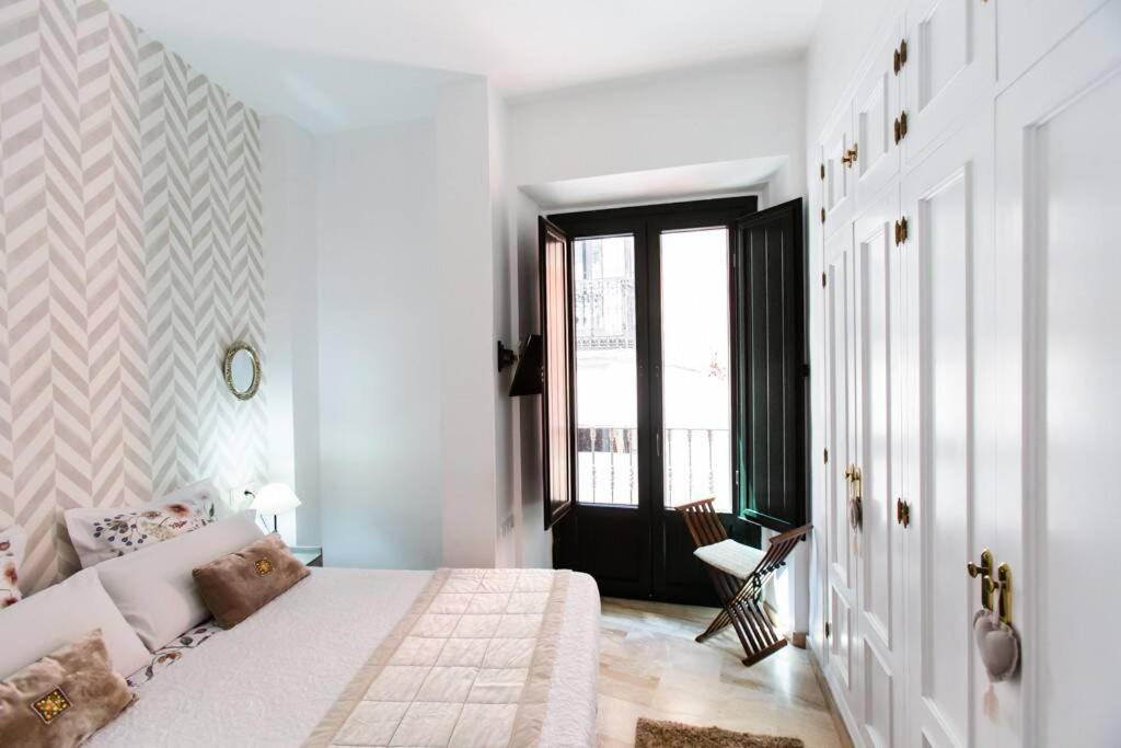 Cheap & Chic In The Center Of Sevilla المظهر الخارجي الصورة